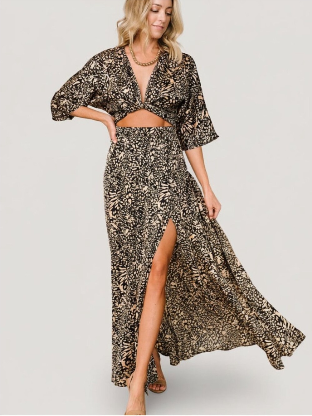 NWT Baltic Born Morlana Front Knot Maxi Dress in Black And Cream size Medium